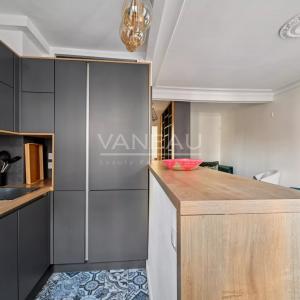 RUE DE VAUGIRARD - MEUBLÉ