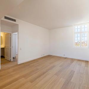 Antibes place du Général de Gaulle appartement  3 pièces en dupl