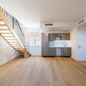 Antibes place du Général de Gaulle appartement  3 pièces en dupl
