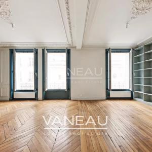 Paris 6ème Sèvres-Babylone 5 pièces