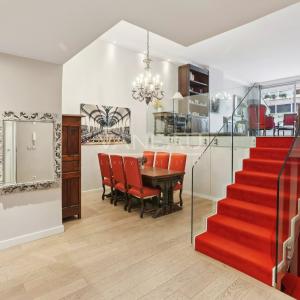 Paris XIVe - Proche du Jardin du Luxembourg - Appartement familial de 3 chambres avec extérieur