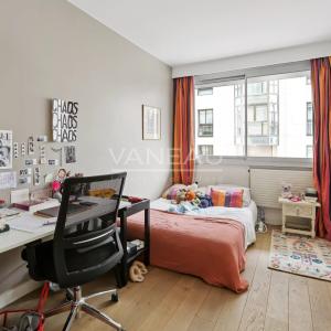 Paris XIVe - Proche du Jardin du Luxembourg - Appartement familial de 3 chambres avec extérieur