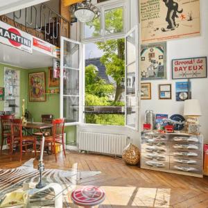 Avenue Gabriel - Duplex de charme