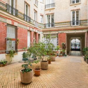 LOCATION MEUBLÉE - 3 PIÈCES