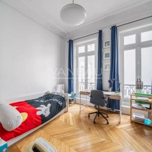 Paris VIIIe - Appartement familial 4 chambres