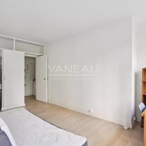 Paris XIVe – studette sur cour arborée