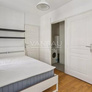 Paris 15e Commerce / Félix Faure - 2 pièces clé en main