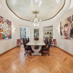 Paris XVIe - Trocadéro.