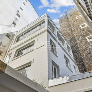 Paris IXe - Saint Georges / Rue des Martyrs - Maison de ville ré