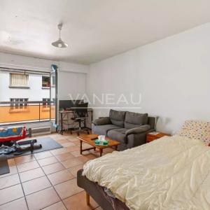 Paris XIXe - Rue de Romainville - Studio vendu loué -