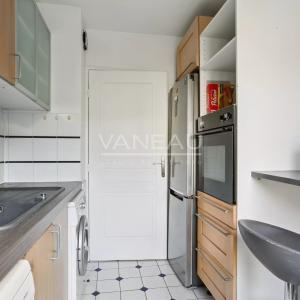 Boulogne - En étage avec ascenseur, balcon, cave et parking