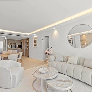 Appartement 3 pièces entièrement rénové à vendre Croisette vue m