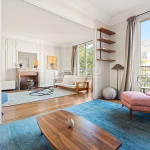 Paris XIVeme - Vavin - Montparnasse