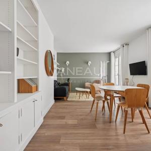 PARIS XVIe - Charmant deux pièces clés en main.