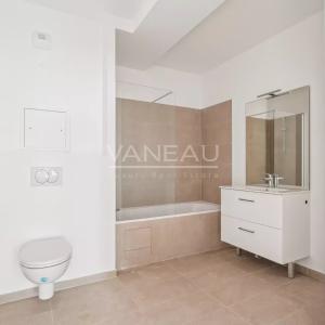 Issy-les-Moulineaux - Trois pièces rénové avec jardin de 39 m2