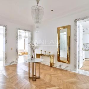 PARIS VIIIe - Faubourg du Roule