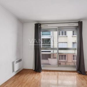 Boulogne - Studio avec balconnet - DPE D