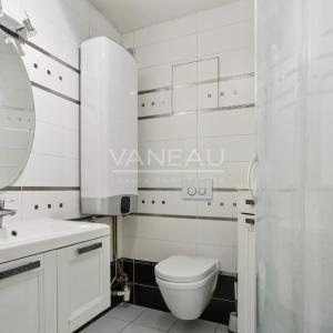 Boulogne - En étage avec ascenseur, balcon, cave et parking