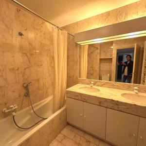 Cannes Centre - 3 Pièces dans résidence de standing