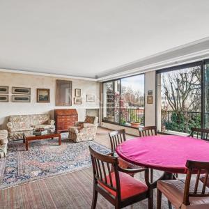 Paris VIIème - VUES JARDINS - 3/4 chambres