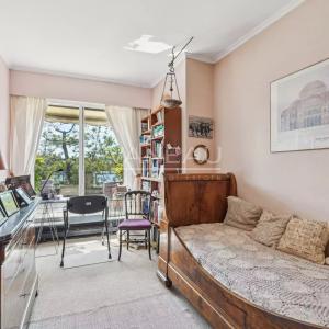 Paris XIVe – dernier étage avec terrasse panoramique