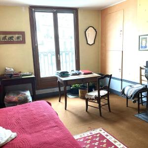 PARIS 9e - Grand Appartement - 230 m² - 5 chambres -