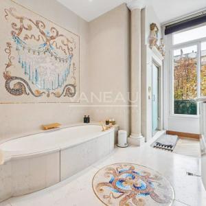 Paris XVIe - Trocadéro.