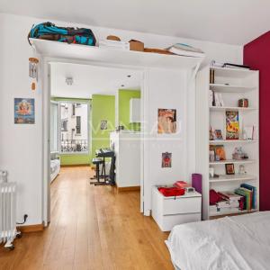 PARIS XVe - Place du General Beuret - Appartement deux pièces en