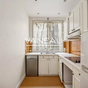 Paris XVIe- Georges Mandel - Pied à terre avec balcon