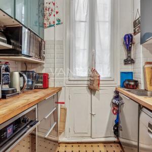 Paris XVe - Croix Nivert : Appartement quatre pièces, charme de 