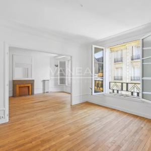 Paris XVIe - Rue Fantin Latour - Lumineux quatre pièces.