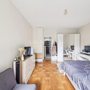 Boulogne  -  Porte de Saint Cloud  -  Grand studio vendu loué -