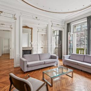 Paris  XVI  - Jasmin - Appartement familial et de réception - Qu