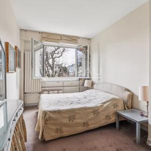 Paris VIIème - VUES JARDINS - 3/4 chambres