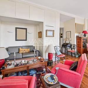 Exclusivité Paris XVIe - Place de Mexico - Appartement en étage 