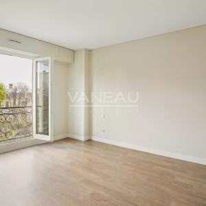 Paris XVIe - Georges Mandel - Appartement familial de 160 m2 Eta