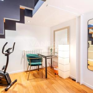 Paris 17e - Jonquière - Guy Moquet - Comme une maison - Trois pi