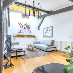 Paris 17e - Jonquière - Guy Moquet - Comme une maison - Trois pi