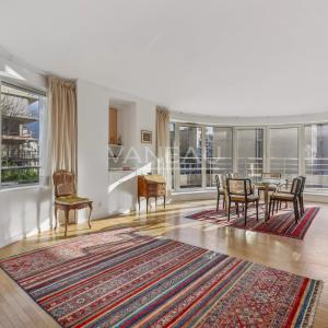 Paris XVIe - Ranelagh - Duplex en dernier étage - Terrasses et v