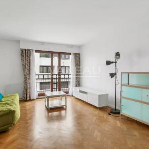 PARIS XIIème - Appartement joliment meublé