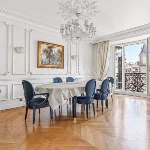 Paris XVIIe - Courcelles / Ternes - Appartement familial de 150m