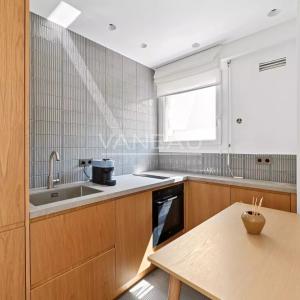 Paris 15ème Convention - 1/2 pièces clés en main meublé