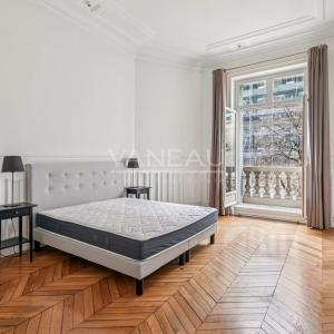 Paris  XVI  - Jasmin - Appartement familial et de réception - Qu