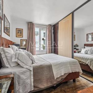 Paris XVe - Appartement 3 pièces - Charme de l'ancien