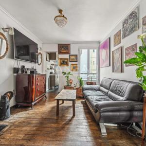 Paris XVe - Appartement 3 pièces - Charme de l'ancien