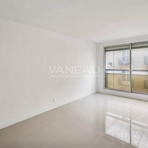 Paris XXème - Place Edith-Piaf - Studio idéal comme investisseme