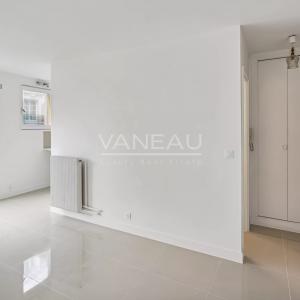 Paris XXème - Place Edith-Piaf - Studio idéal comme investisseme