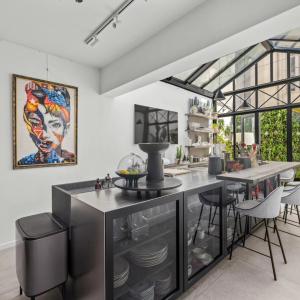 CANNES CENTRE VILLE MAISON RENOVEE A VENDRE  PISCINE PETIT JUAS 