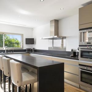 CANNES VILLA RENOVEE VUE MER PANORAMIQUE A VENDRE