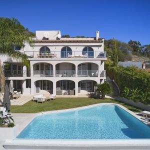 CANNES VILLA RENOVEE VUE MER PANORAMIQUE A VENDRE